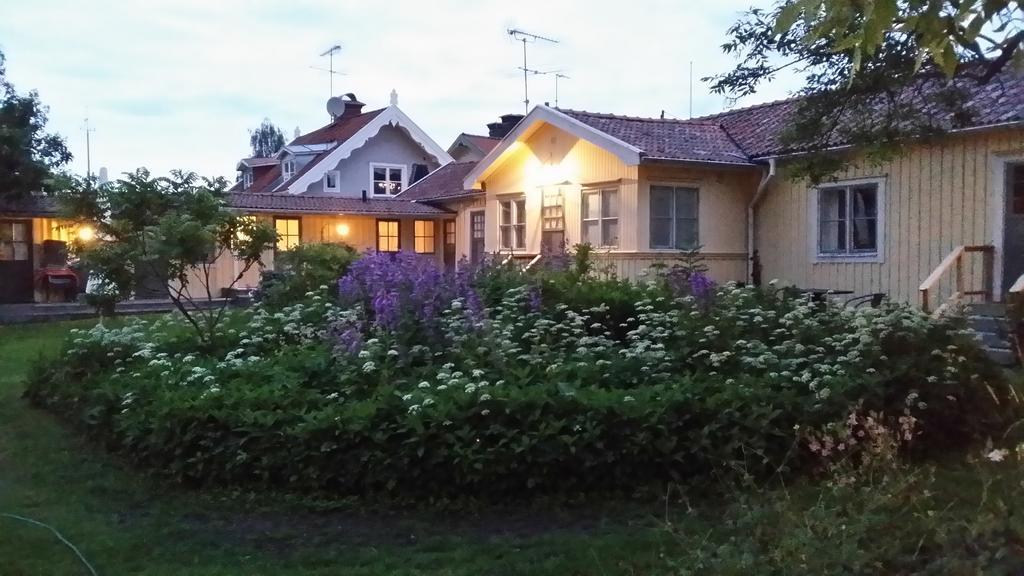Agarden Hotell & Restaurang Труса Экстерьер фото